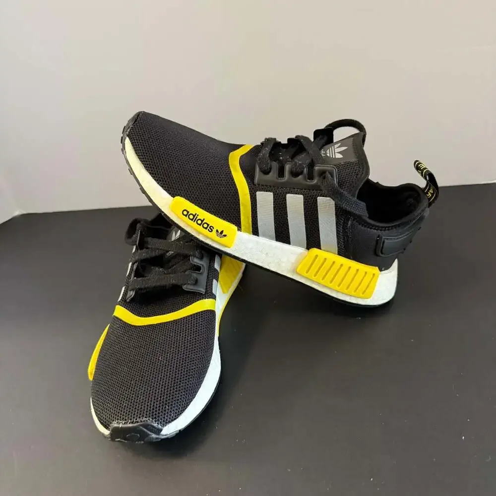 Adidas NMD‎ R1 Black Solar Yellow GV7183 Size 5.5